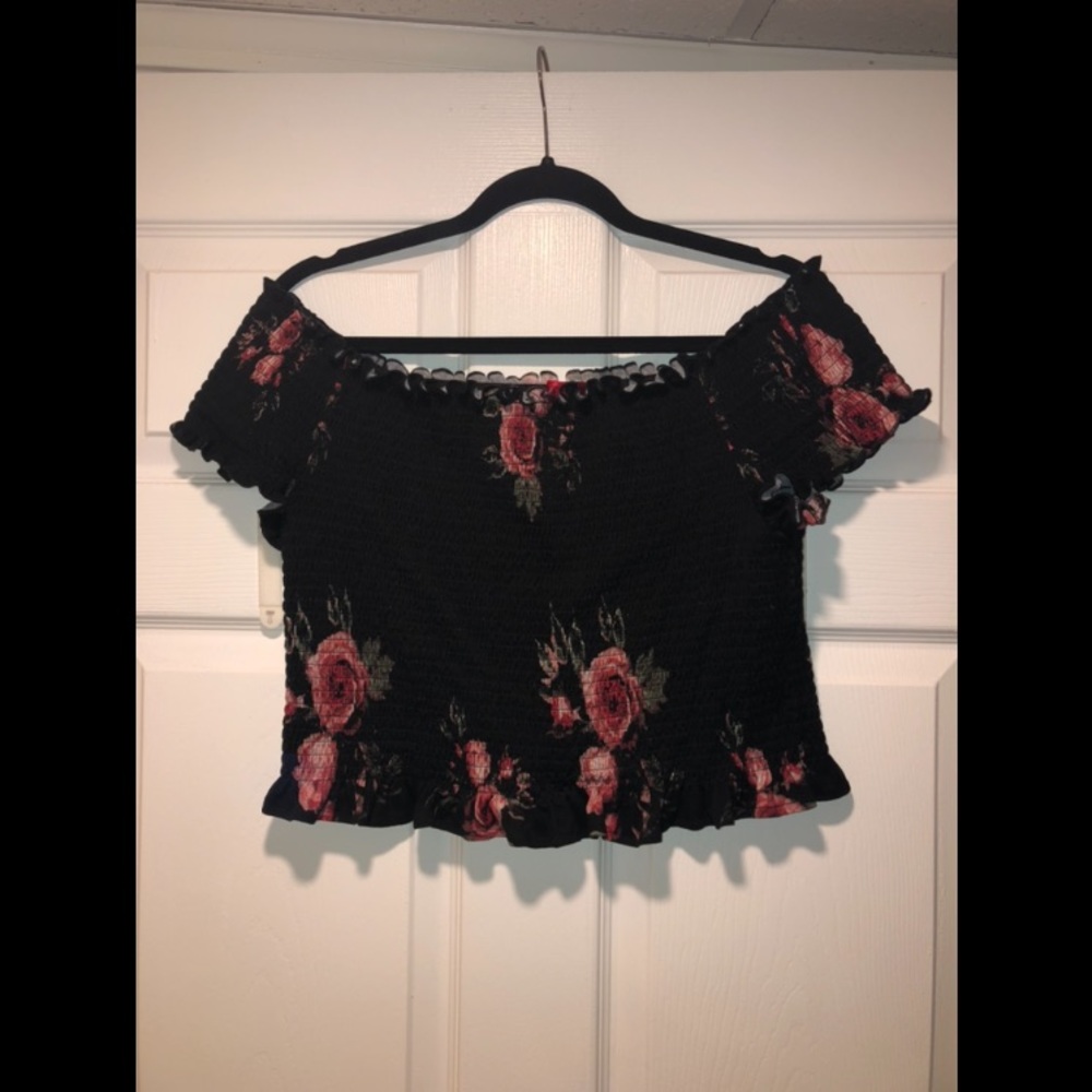 3X matching black and floral top and flare pants